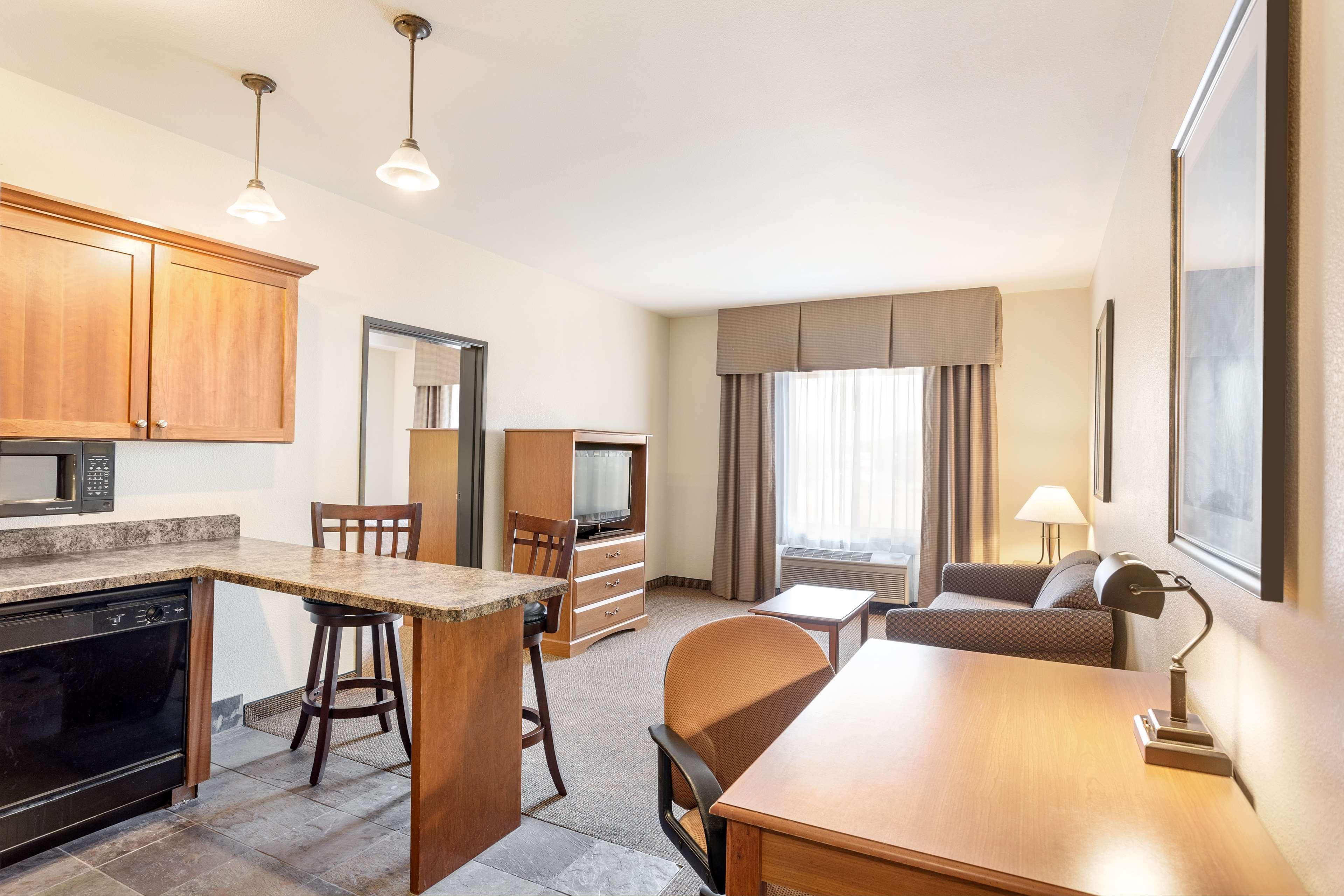 Best Western Plus Ellensburg Hotel Buitenkant foto